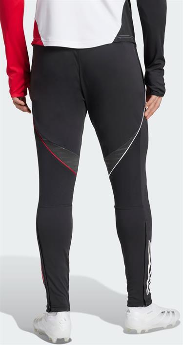 adidas-ajax-tr-pnt-jp1749