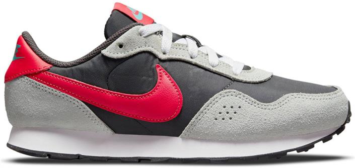 nike-md-valiant-big-kids-cn8558-201